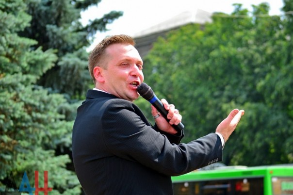 В Горловке начался масштабный республиканский фестиваль городов и районов