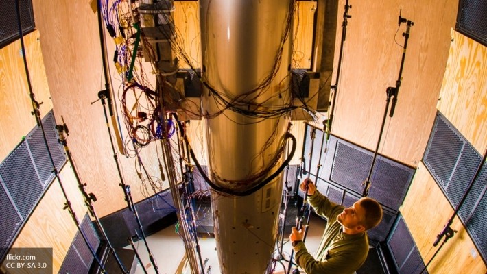 Бомба в кармане США, или Как начать войну фигой