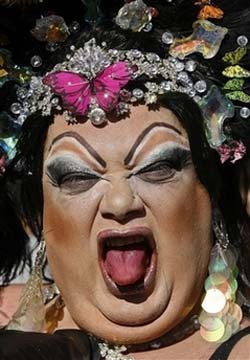 Не окунайтесь в дерьмо - потом не отмоетесь! (+18)