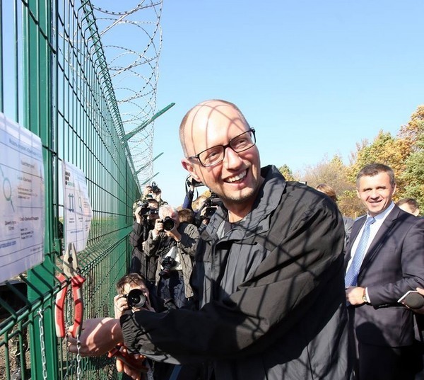 Ввод в эксплуатацию "Европейского вала" официально перенесли на три года: денег нет Ввод в эксплуатацию "Европейского вала" официально перенесли на три года: денег нет