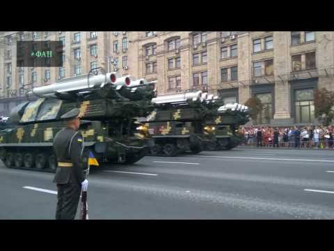 "Бук-М1" на параде Киеве: генералы ВСУ лгали, что не имеют этих ЗРК