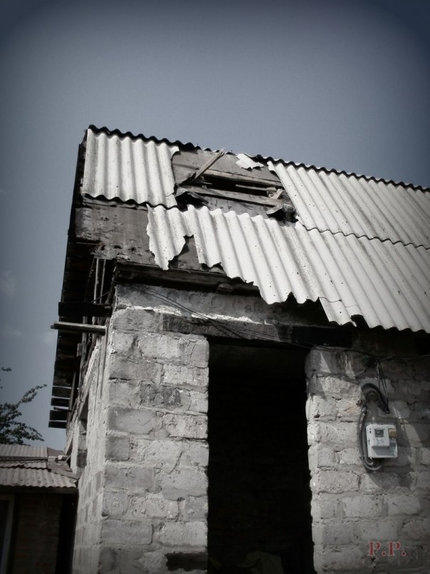 Последствия обстрела в ночь с 31 июля на 1 августа 2016 Последствия обстрела в ночь с 31 июля на 1 августа 2016