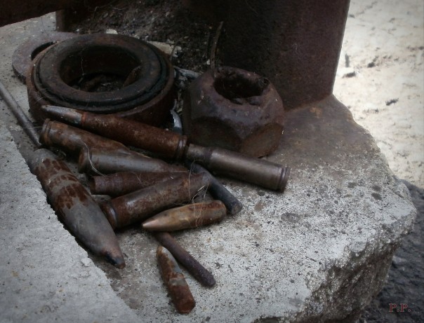 Последствия обстрела в ночь с 31 июля на 1 августа 2016 Последствия обстрела в ночь с 31 июля на 1 августа 2016