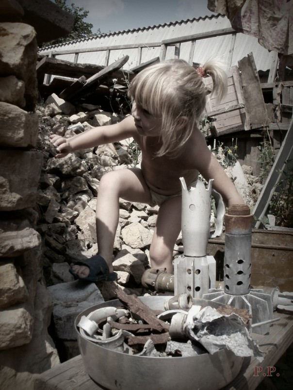 Последствия обстрела в ночь с 31 июля на 1 августа 2016 Последствия обстрела в ночь с 31 июля на 1 августа 2016