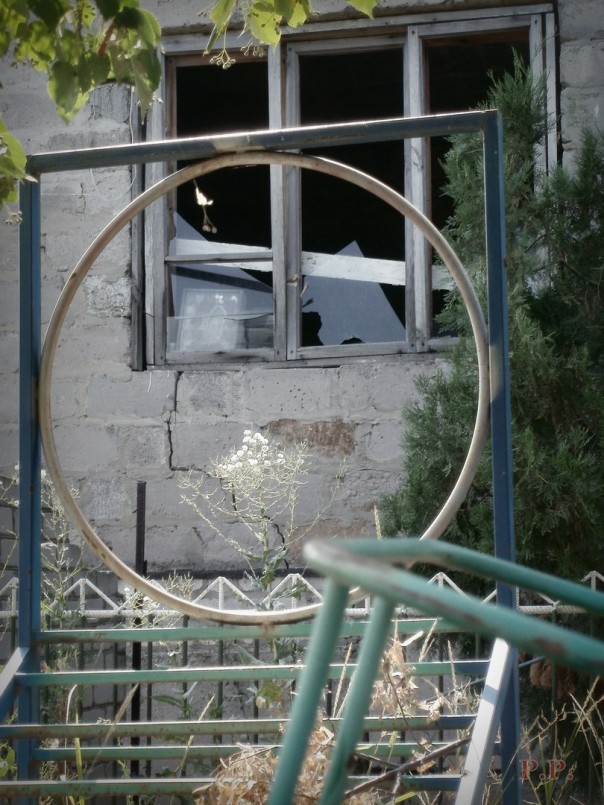 Последствия обстрела в ночь с 31 июля на 1 августа 2016 Последствия обстрела в ночь с 31 июля на 1 августа 2016