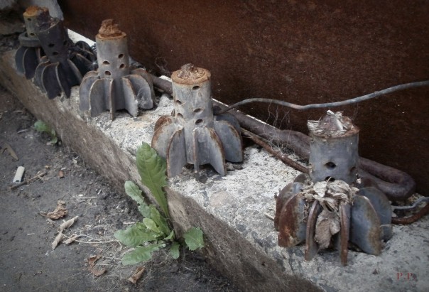 Последствия обстрела в ночь с 31 июля на 1 августа 2016 Последствия обстрела в ночь с 31 июля на 1 августа 2016