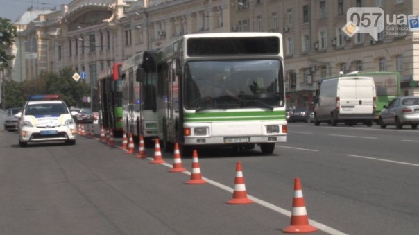 Вытиранам "АТЫ" не везёт в Харькове - никто их не везёт