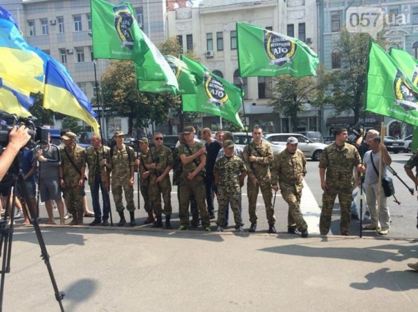 Вытиранам "АТЫ" не везёт в Харькове - никто их не везёт