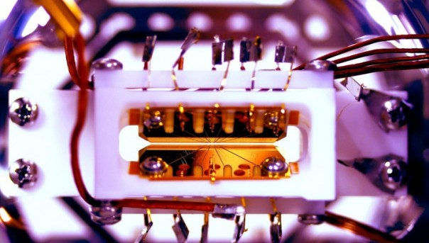 Создан первый квантовый компьютер с возможностью перепограммирования