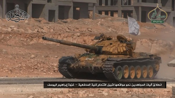 Охота на головорезов в Сирии и Ираке, битва за Алеппо, штурм артиллерийской базы, сводка Сирийской войны | Подборка видео с Ближневосточного фронта Охота на головорезов в Сирии и Ираке, битва за Алеппо, штурм артиллерийской базы, сводка Сирийской войны | Подборка видео с Ближневосточного фронта