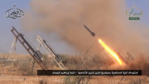 Охота на головорезов в Сирии и Ираке, битва за Алеппо, штурм артиллерийской базы, сводка Сирийской войны | Подборка видео с Ближневосточного фронта Охота на головорезов в Сирии и Ираке, битва за Алеппо, штурм артиллерийской базы, сводка Сирийской войны | Подборка видео с Ближневосточного фронта