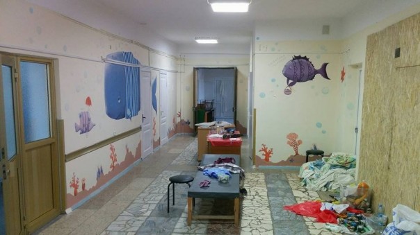 На разукрасившую Охмадет рисунками художницу написали донос из-за русского языка На разукрасившую Охмадет рисунками художницу написали донос из-за русского языка