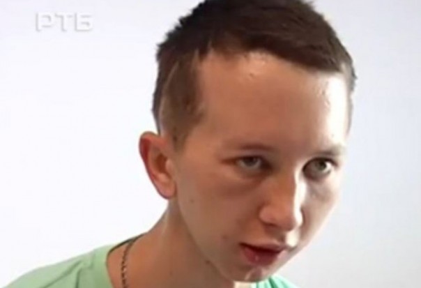 В Ровно побили "киборга" за футболку правого сектора