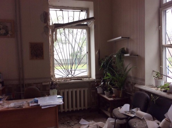 Горловка этой ночью подверглась жесточайшему обстрелу, сгорели два дома, девять повреждены