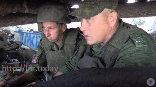 На линии фронта. Подборка видео из Новороссии 15-08-2016