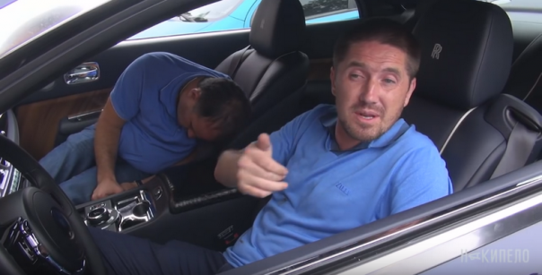 «Мне ваше МВД побоку». Пьяный харьковский бизнесмен издевался над патрульными