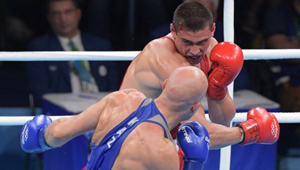 Боксер Тищенко принес России очередное золото под свист трибун