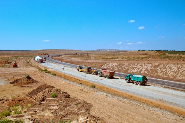 Строительство автомобильной дороги к Крымскому мосту