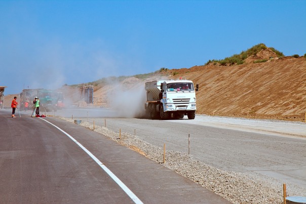 Строительство автомобильной дороги к Крымскому мосту