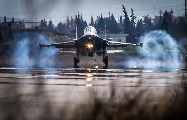 Су-34 - лучший бомбардировщик армии России по прозвищу "Утенок"