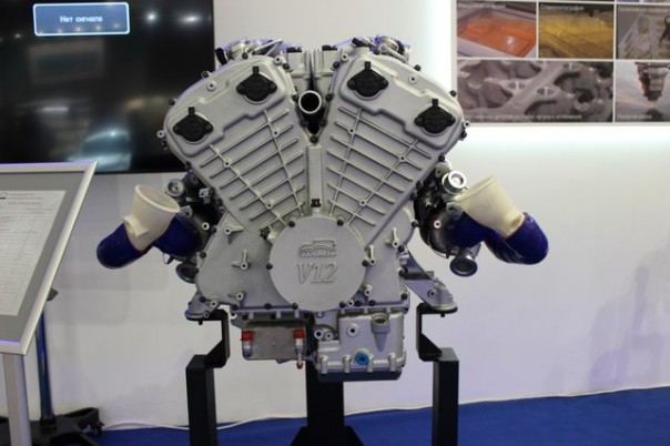 НАМИ представил «царь-двигатель» и коробку передач для «Кортежа» НАМИ представил «царь-двигатель» и коробку передач для «Кортежа»