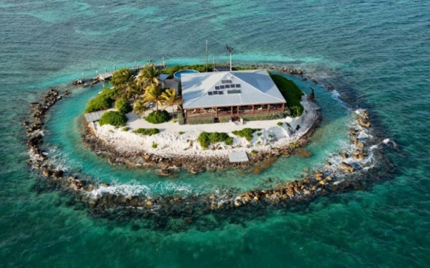 Двадцать одиноких домиков на островах Двадцать одиноких домиков на островах