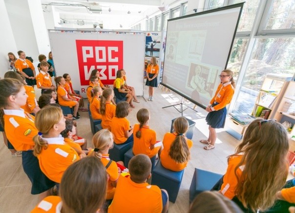 «Мы обязательно вернёмся»: дети из Франции рассказали RT об отдыхе в «Артеке» «Мы обязательно вернёмся»: дети из Франции рассказали RT об отдыхе в «Артеке»