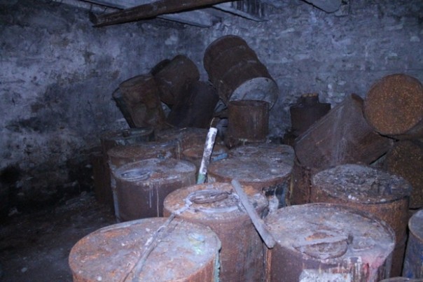 Сводка от НМ ЛНР 31 августа 2016 года. Генпрокуратура ЛНР изъяла из тайника в Ирмино около 13,5 тыс. единиц оружия и боеприпасов Сводка от НМ ЛНР 31 августа 2016 года. Генпрокуратура ЛНР изъяла из тайника в Ирмино около 13,5 тыс. единиц оружия и боеприпасов