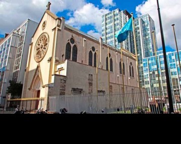 В Париже сносят христианскую церковь