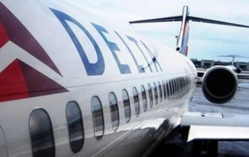 Сбой компьютеров авиакомпании Delta привел к отмене более 400 рейсов