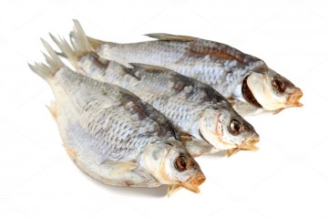 Каждый июль русские вывешивают рыбу (истории)