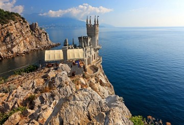 Крымские татары довольны тем, что живут в России