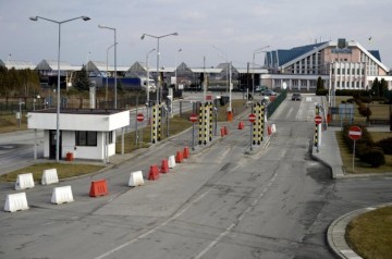 Пограничники Украины заявили, что «известный российский писатель» попросил убежища