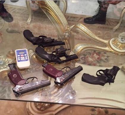 В Одессе неизвестные захватили отель с заложниками В Одессе неизвестные захватили отель с заложниками