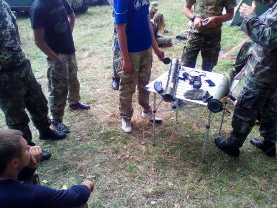 Так в Харькове и до памятника Бандере недалеко