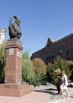 Сводка от НМ ЛНР 10 сентября 2016 года. Неосторожное обращение с оружием стоило жизни 5 киевским силовикам Сводка от НМ ЛНР 10 сентября 2016 года. Неосторожное обращение с оружием стоило жизни 5 киевским силовикам