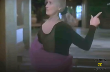 Больной Хилари Клинтон сорвало башку Больной Хилари Клинтон сорвало башку