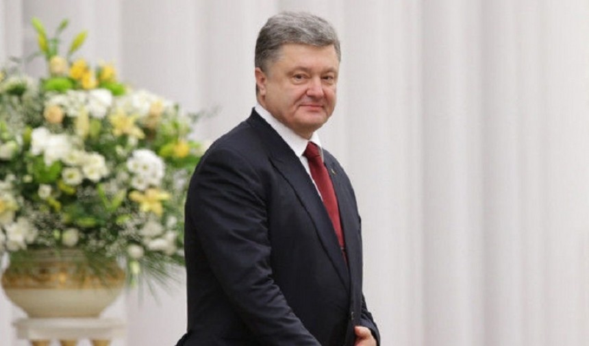 Порошенко: Украина ждет от Латвии конфискованные 50 млн долларов