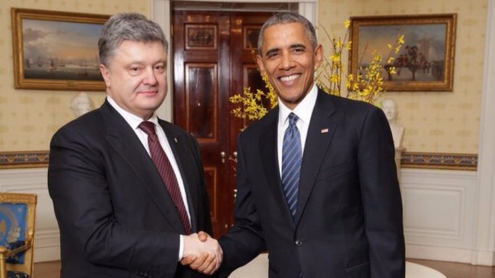 Обама и Порошенко лично обсудили выполнение минских соглашений Обама и Порошенко лично обсудили выполнение минских соглашений