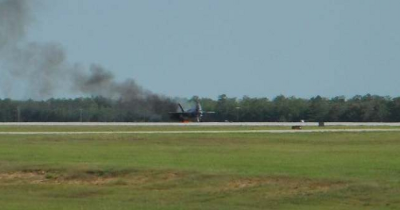 Истребитель пятого поколения F-35A загорелся во время тренировочного полета в США