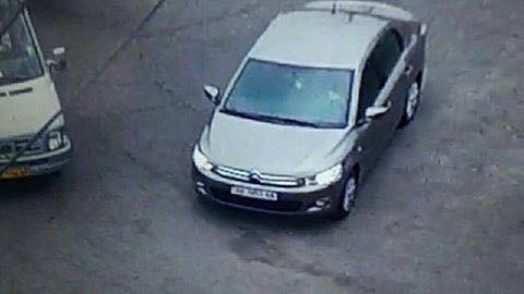 В Днепре водитель автомобиля застрелил патрульного и ранил его напарницу В Днепре водитель автомобиля застрелил патрульного и ранил его напарницу