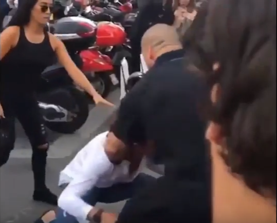 Украинский журналист Седюк напал на Ким Кардашьян и поцеловал её знаменитую пятую точку опоры