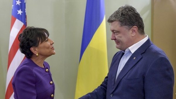 Пришла пора платить по векселям: в Киев прибыли торговые эмиссары Запада для скупки черноземов