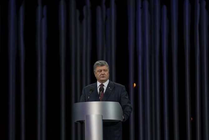 Александр Роджерс: Лицемерие вне категорий.