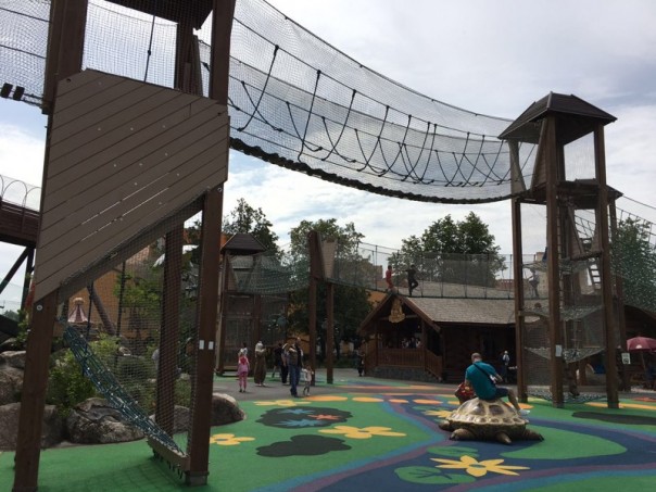 Островок социализма в Подмосковье - совхоз имени Ленина Островок социализма в Подмосковье - совхоз имени Ленина