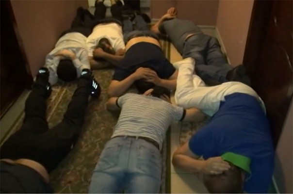 Целая сотня «братков» задержана на «сходке» в Подмосковье Целая сотня «братков» задержана на «сходке» в Подмосковье