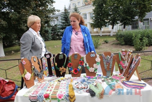 ВДНХ ЛНР-2016 завершила работу, показав на трех площадках все сферы хозяйства Республики | Экономический форум в ЛНР ВДНХ ЛНР-2016 завершила работу, показав на трех площадках все сферы хозяйства Республики | Экономический форум в ЛНР