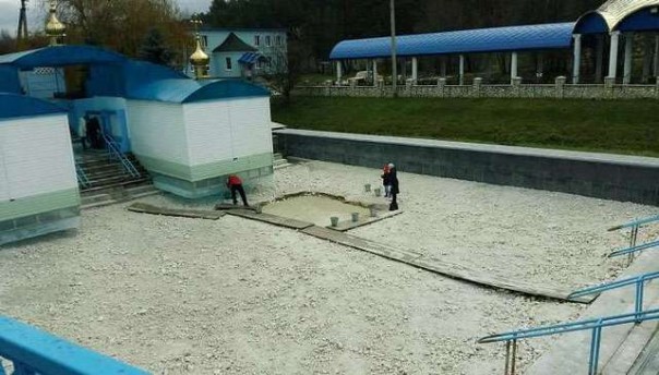 Опять знаки?! В Ровенской области пересох известный источник святой Анны