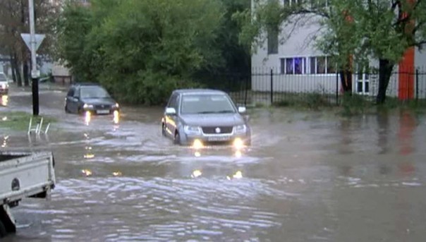 Приморье и Хабаровский край ушли под воду, Сахалин - в ожидании