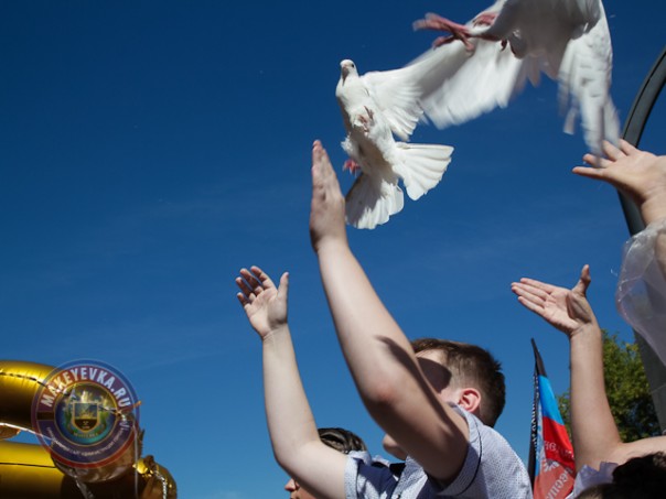 В Макеевке открыт памятник жителям города, убитым ВСУ В Макеевке открыт памятник жителям города, убитым ВСУ